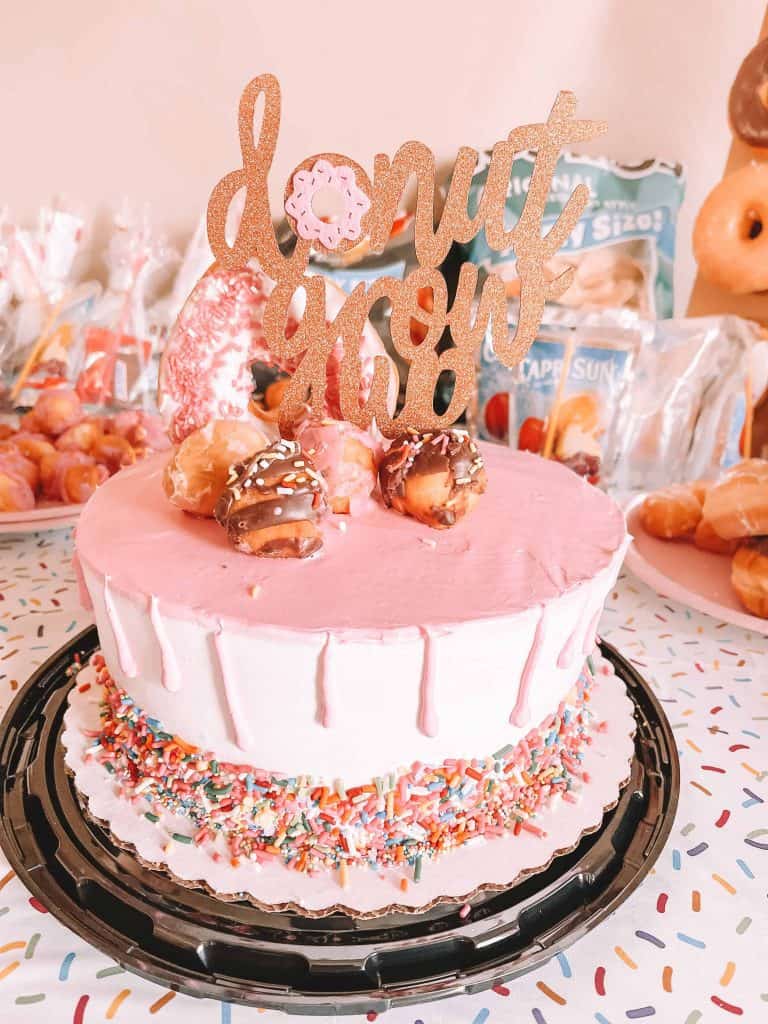 donut-themed-birthday-cake